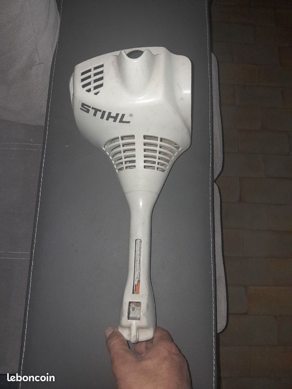 Capot carter moteur stihl fs 38 (image 1)