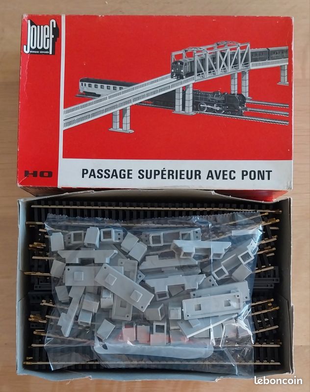 JOUEF 2674 HO - Elément de pont en courbe (passage supérieur