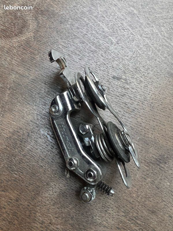 DERAILLEUR ARRIÈRE ANCIEN HURET VÉLO COURSE REAR DERAILLEUR
