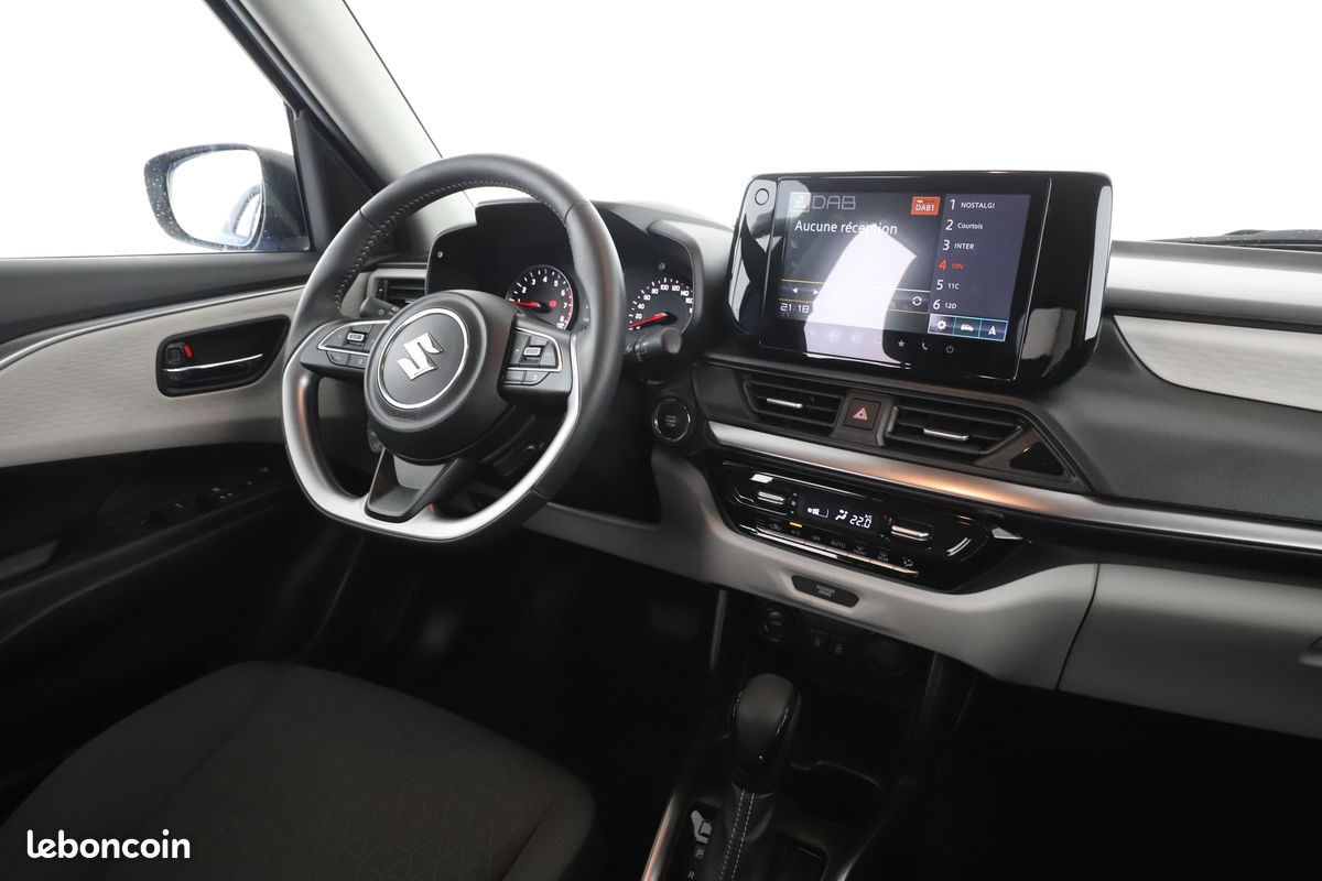Suzuki Swift V 1.2 DualJet Hybrid Pack Auto 83 ch (image 7)