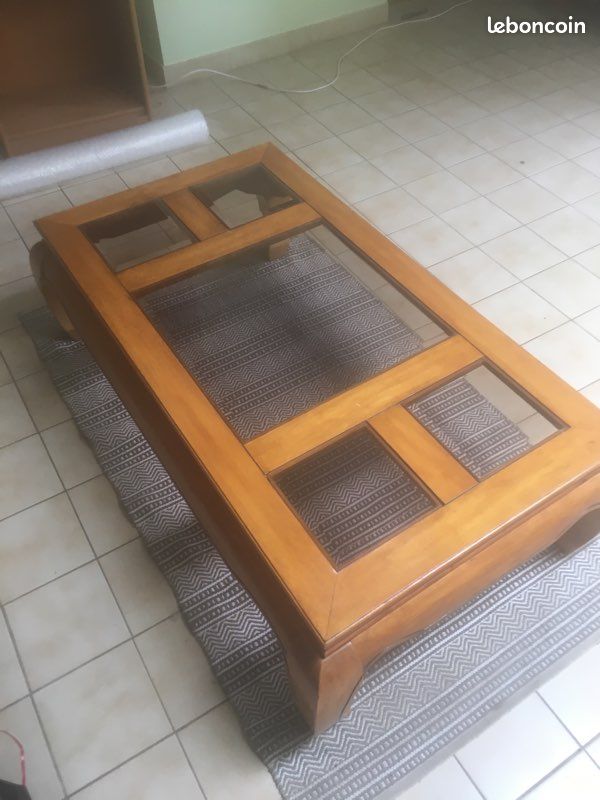 Table basse en bois et verre (image 3)