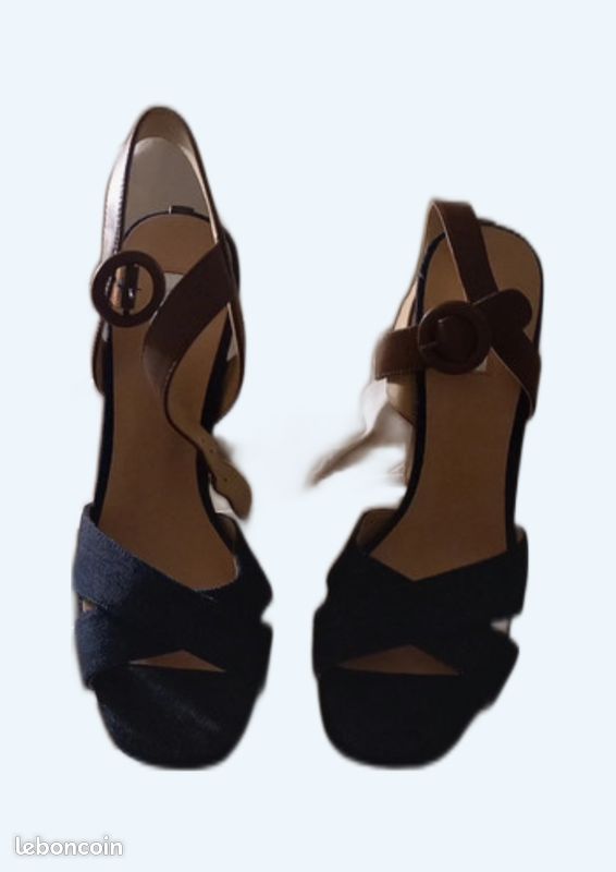 Vêtements à vendre (image 1)
