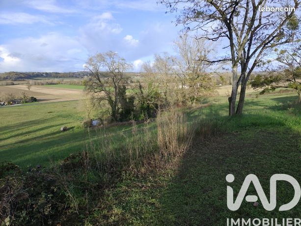 Terrain 3000 m² Saint-Sulpice-de-Guilleragues