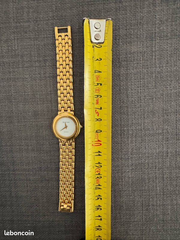 Montre Bracelet Quantième Plaquée Or 18 Carats – Bijou Horloger Vintage Pour Femme, Occasion