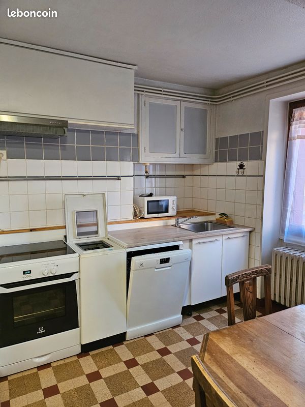 Appartement 1 pièce 36 m² · à Charlieu · 36 m² · 490 €/mois