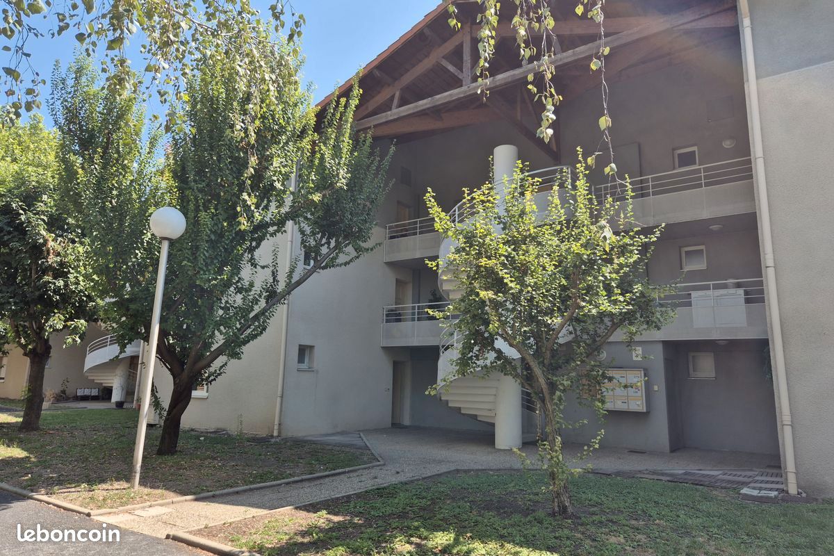 Appartement 2 pièces 50 m² · à Le Cendre · 50 m² · 117 000 €