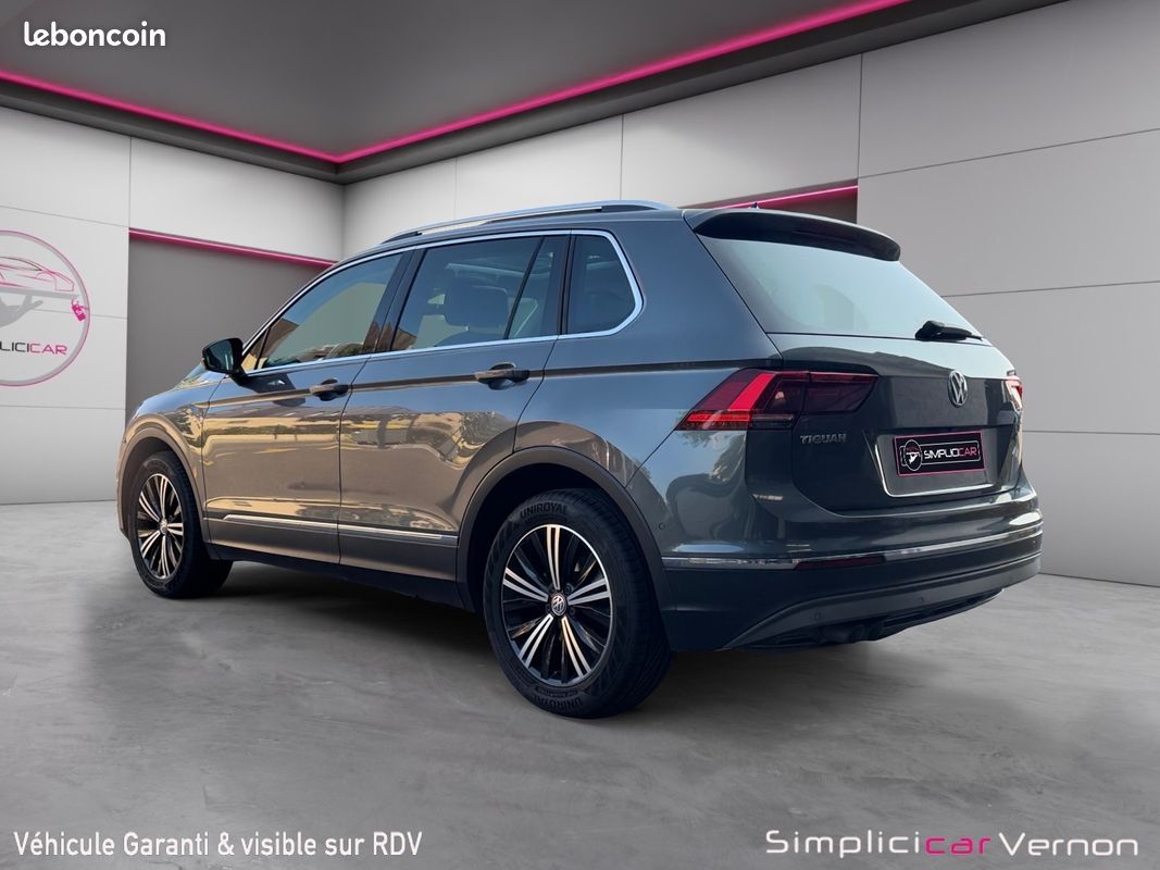 VOLKSWAGEN Tiguan 2.0 TDI 150ch Carat Toit Ouvrant Hayon Electrique Garantie 12 mois (image 5)