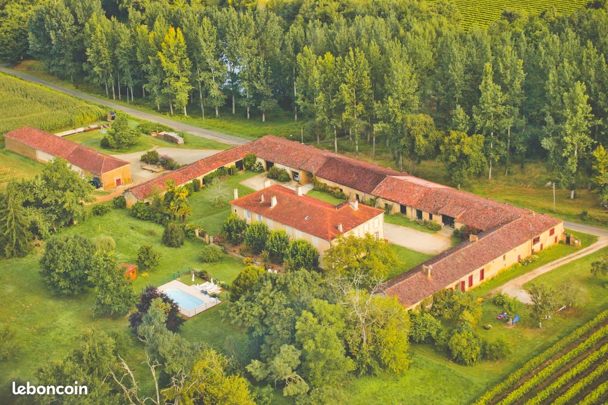 Maison 10 pièces 444 m² · à Salles-d'Armagnac · 444 m² · 749 000 €