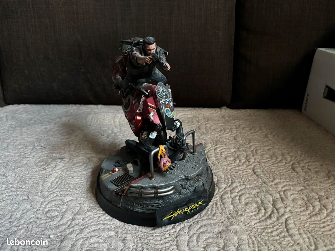 McFarlane - Cyberpunk 2077 - 7 Figures - Johnny Silverhand Variant