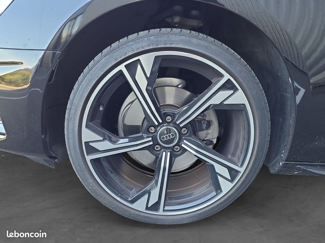 AUDI A4 V (2) AVANT 2.0 35 TDI 163 S TRONIC Garantie 12 mois (image 13)