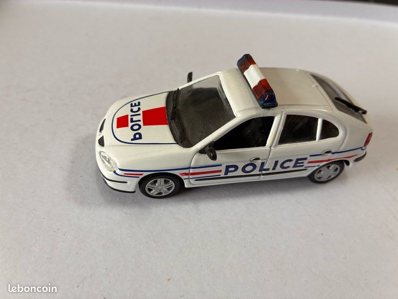 Modèle Réduit Norev - Renault Mégane Estate De La Police Nationale - Échelle 3 Inches - Neuf En Boîte