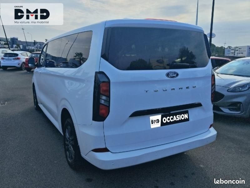 Ford Tourneo Custom 320 L2H1 2.0 EcoBlue 150ch Titanium (image 3)