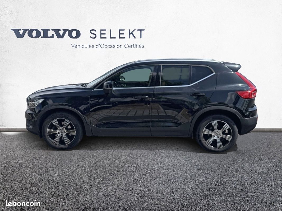 VOLVO XC40 T4 190 ch Geartronic 8 Inscription (image 2)