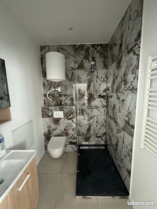 Appartement 1 pièce 25 m² · à Roanne · 25 m² · 450 €/mois
