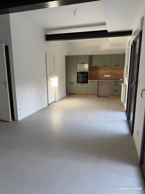 Maison 3 pièces 70 m² · à Laval · 70 m² · 800 €/mois