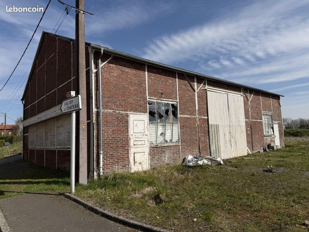 Vente | Box | 635 m² | Beaulieu-les-Fontaines