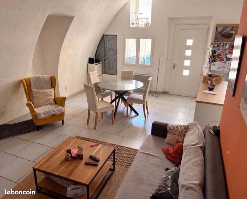 Maison 4 pièces 90 m² · à Villelaure · 90 m² · 230 000 €