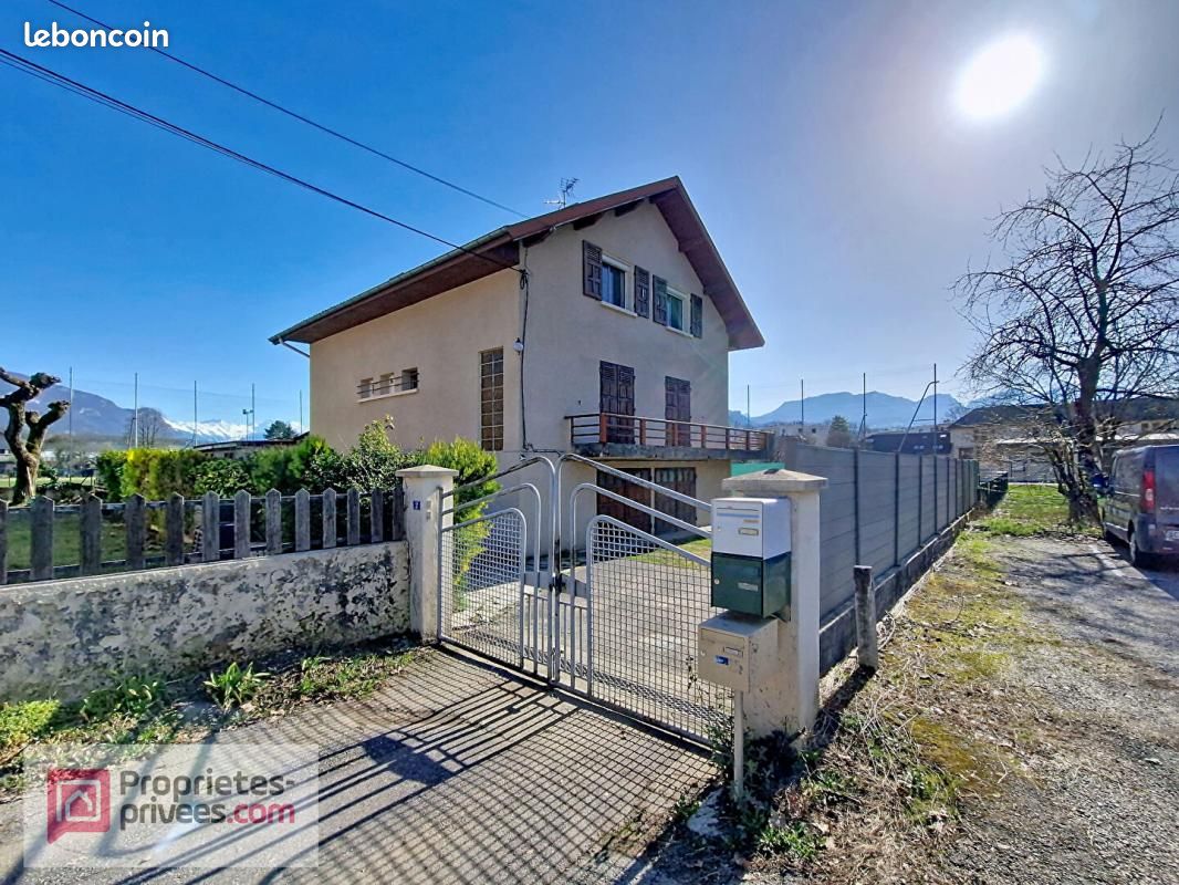 Appartement 4 pièces 82 m² · à Bassens · 82 m² · 285 000 €