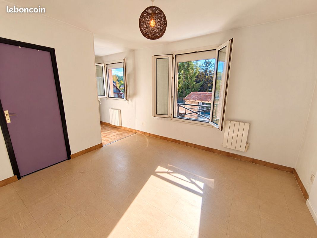 Appartement 1 pièce 22 m² · à Épernon · 22 m² · 475 €/mois