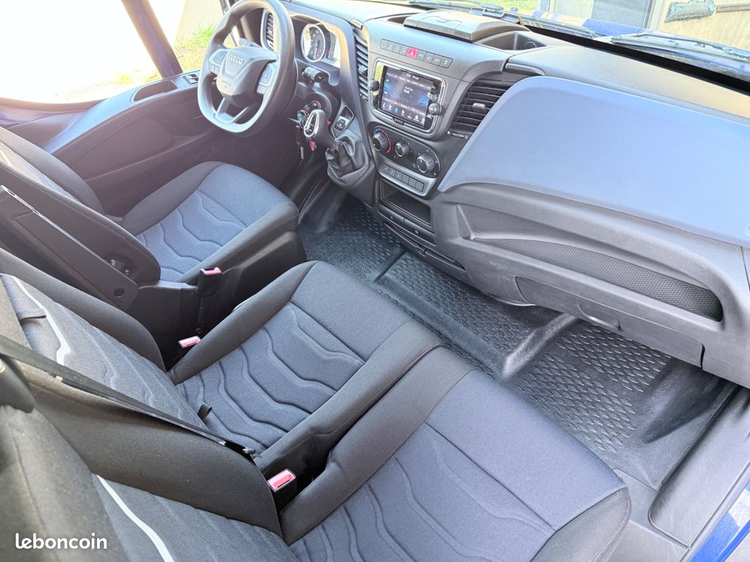 Iveco DAILY 35S14 HIMATIC CAISSE 24 M3 CORSIN ✅ 20825 HT ✅ (image 16)