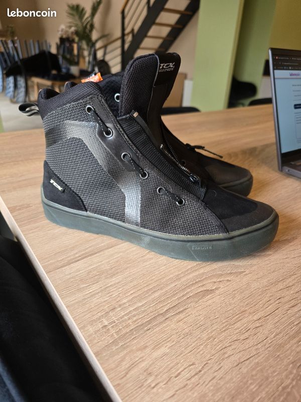 Chaussure Moto Été TCX Ikasu Air Homme Respirante Protections D30 - Confort Quotidien