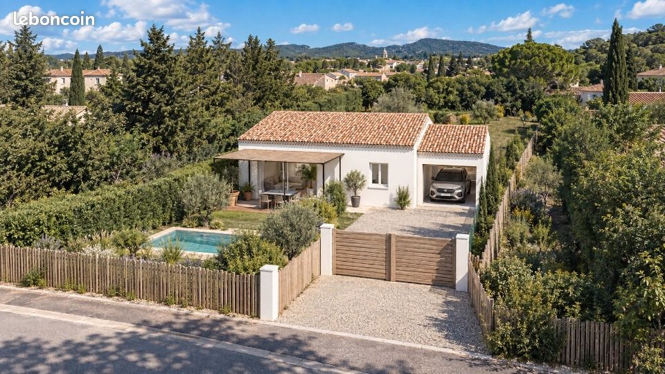 Maison 4 pièces 80 m² · à Sénas · 80 m² · 328 000 €