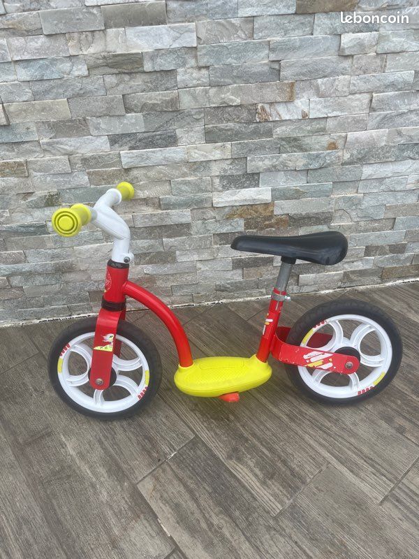 Vélo sans pédales bébé jaune et rouge – bon état (image 5)