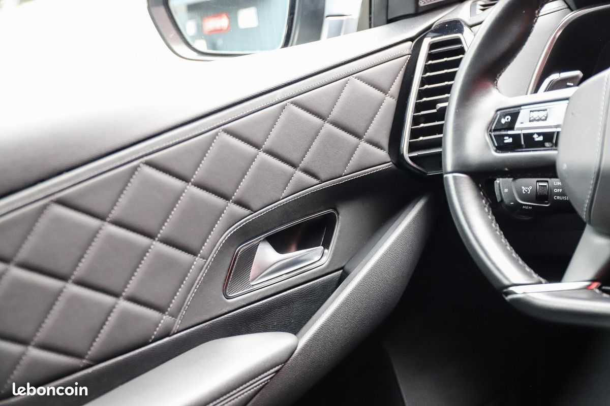 DS DS 7 CROSSBACK DS7 1.6 PureTech 225 EAT8 Executive Rivoli CAMERA GPS CARPLAY ???????CHAINE (image 36)