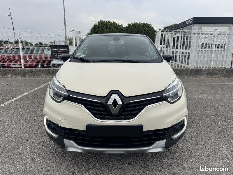 Renault CAPTUR 1.5 DCI 90CH STOP&START ENERGY INTENS ECO² EURO6 2016 (image 3)