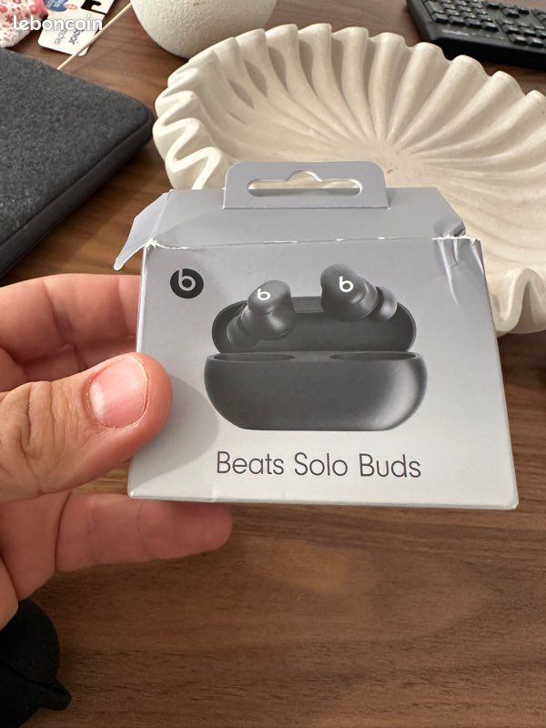Beats buds solo (image 8)