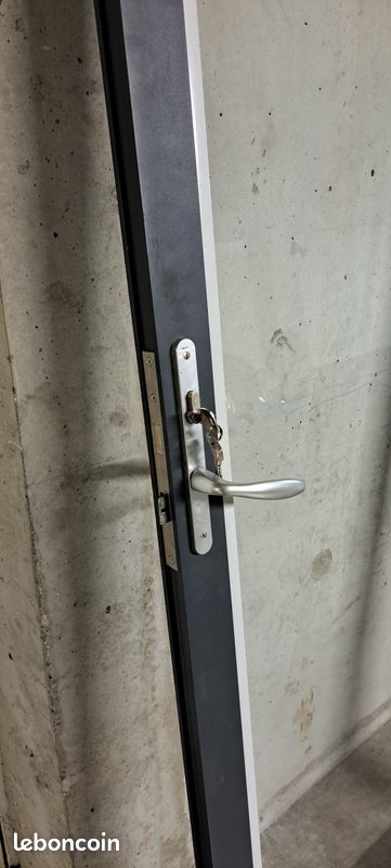 Porte bureau cadre alu (image 3)