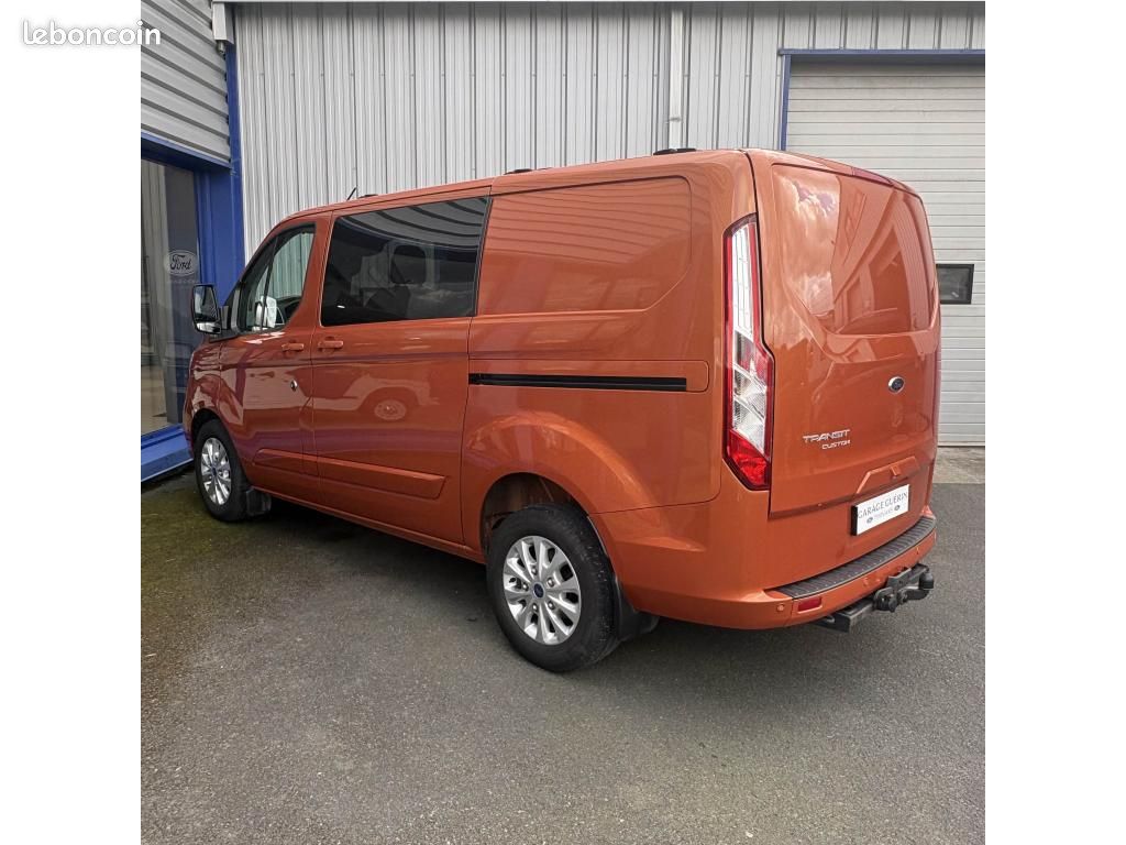FORD TRANSIT CUSTOM 2.0 EcoBlue 130 BVA S&S CA LIMITED (image 6)