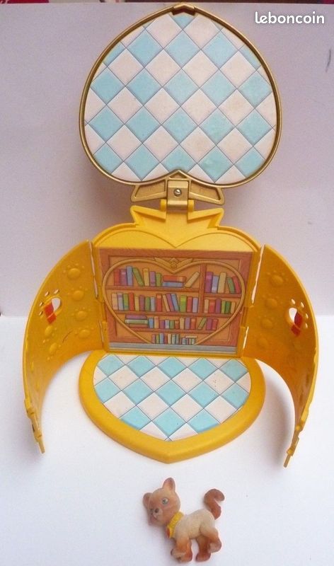 Figurine jouet maison coeur avec chat figurine (image 1)