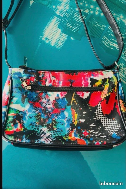 Sac bandoulière multipoches (image 2)