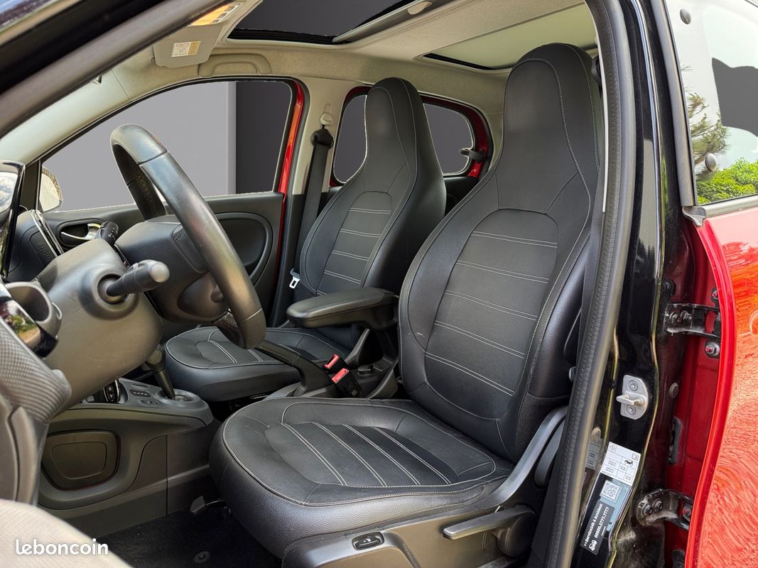 SMART FORFOUR 0.9 90 Prime 90Ch Bluetooth Toit panoramique Régulateur de Vitesse Garantie 12 mois (image 9)