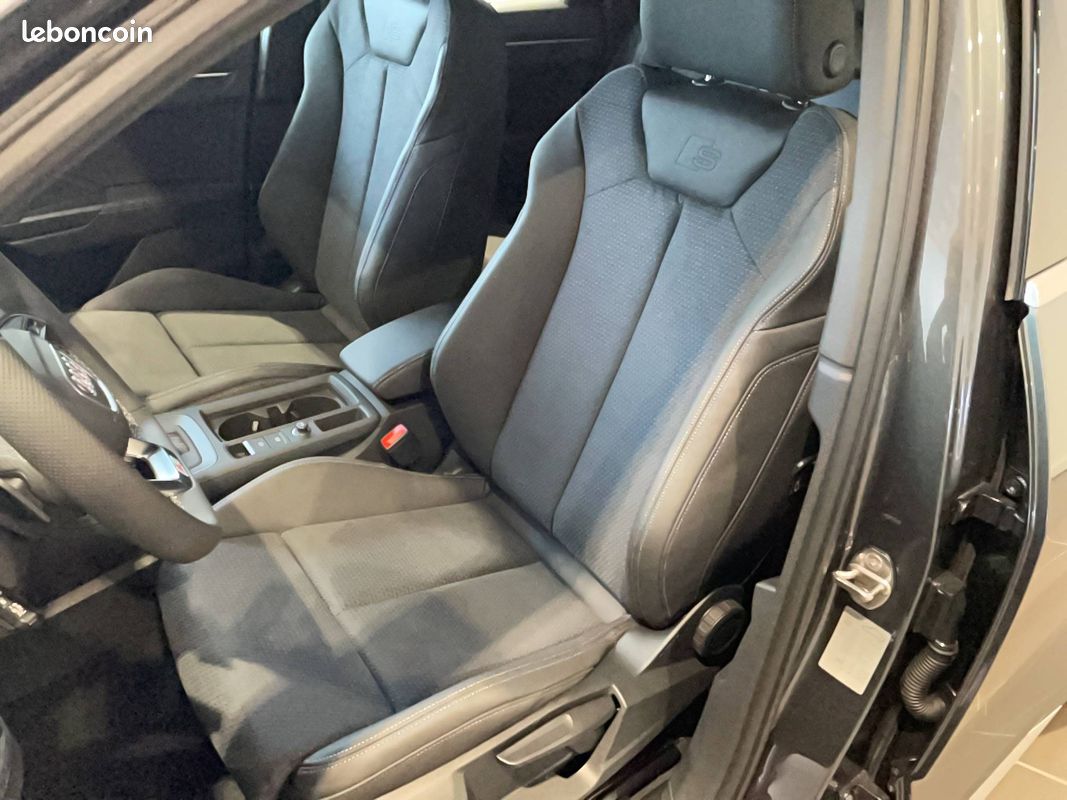 AUDI Q3 Sportback 45 TFSIe 245 ch S tronic 6 S line (image 18)