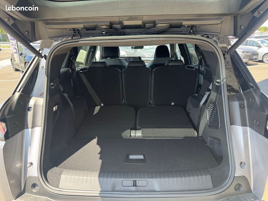 Peugeot 5008 HYBRID 145CH GT E-DCS6 (image 12)