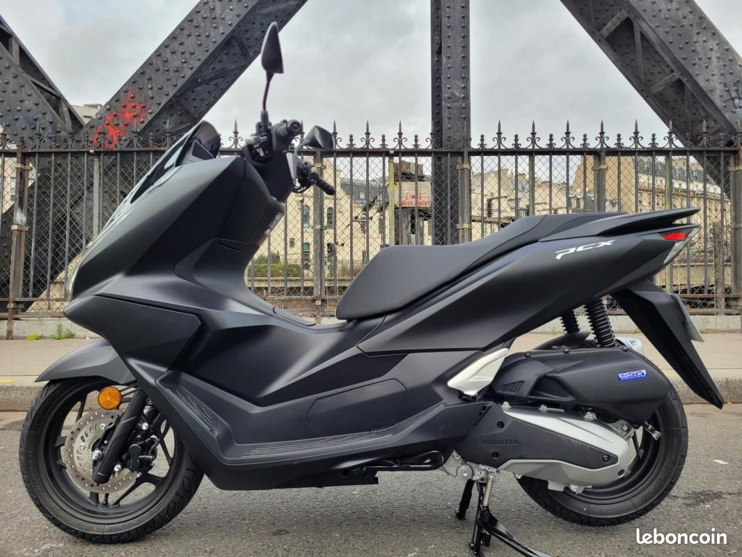 Honda PCX 125 – État Neuf | Opportunité Concession 4en1 (image 3)