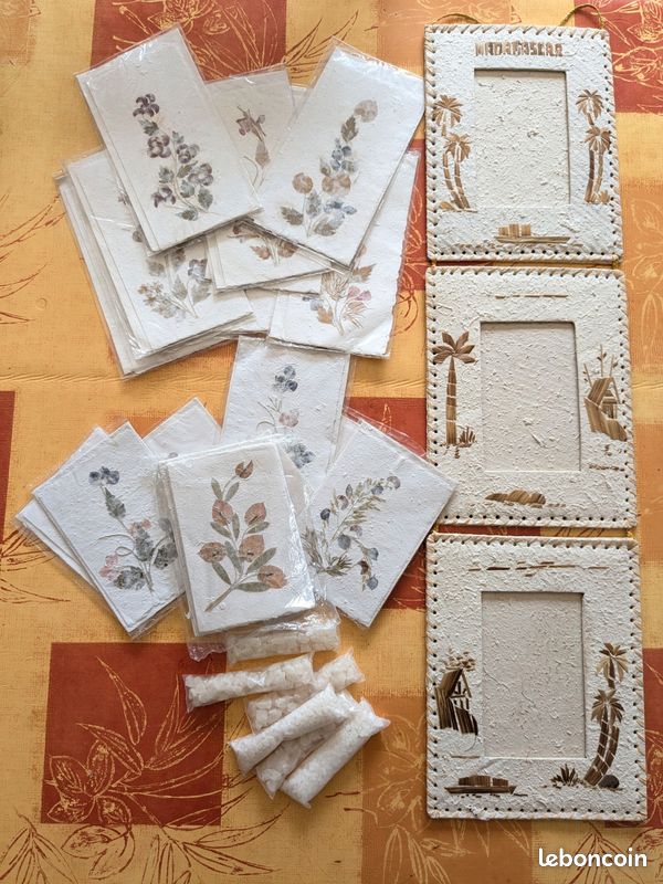 Lot De 15 Cartes Vierges + Enveloppes – Thème Printemps Floral – Création Artisanale