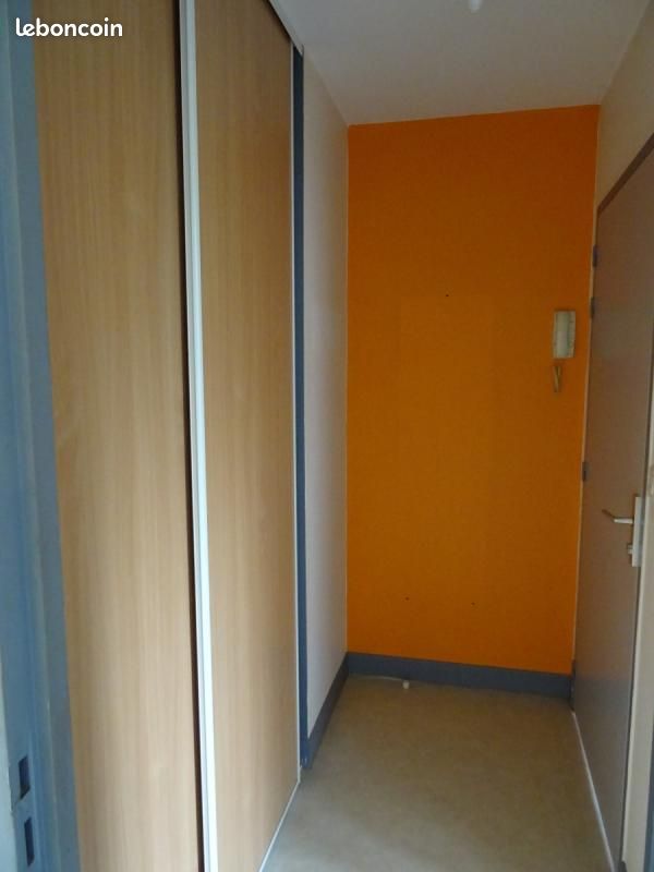 Appartement 2 pièces 51 m² · à Mailly-la-Ville · 51 m² · 365 €/mois