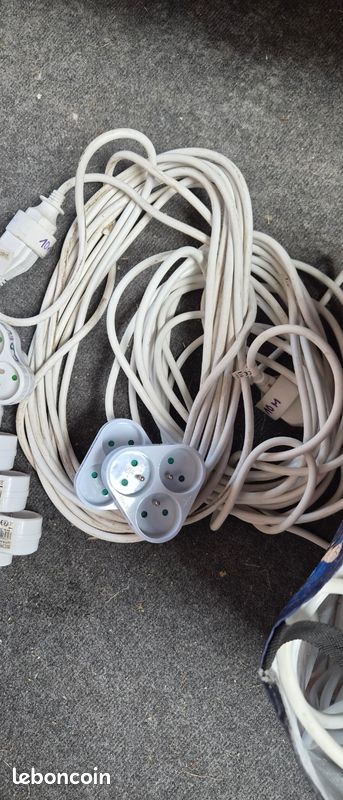 Câble H05VV-F 3x1.5mm² Blanc Rallonge électrique 3m Blanc 16A