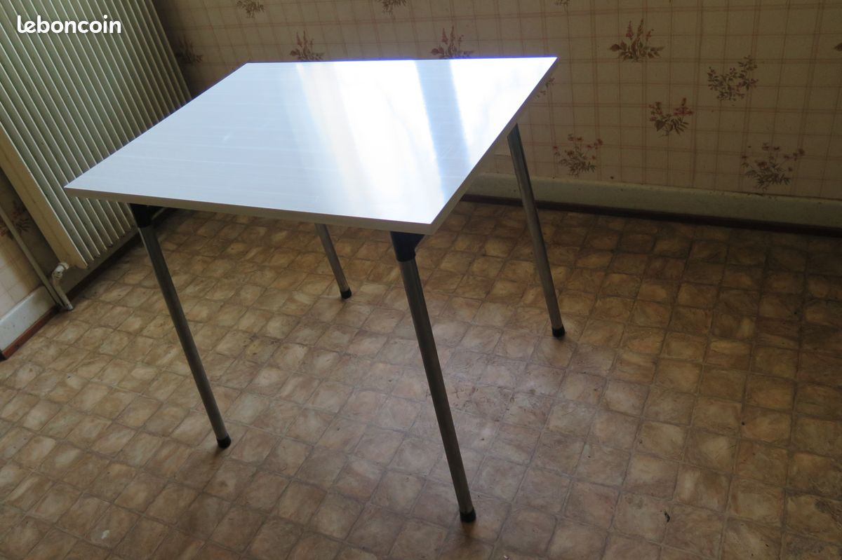 Table de cuisine en formica blanc (image 3)