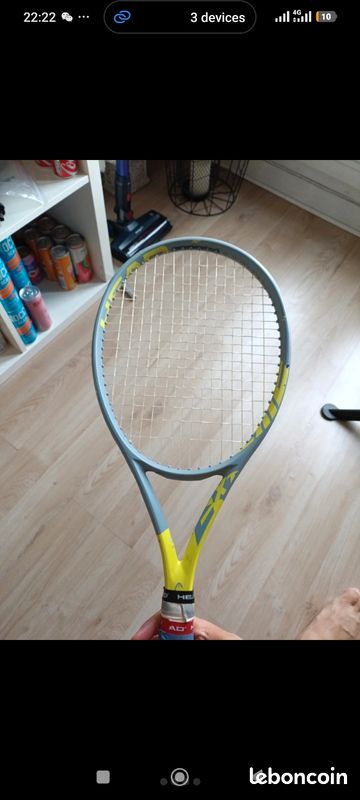 SUPER Head Extreme MP Tennis Racket (image 1)