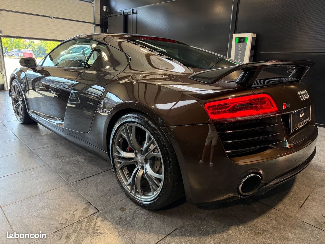 Audi R8 Coupe 4,2L FSI V8 430Ch QUATTRO S-TRONIC PACK CARBONE (image 3)