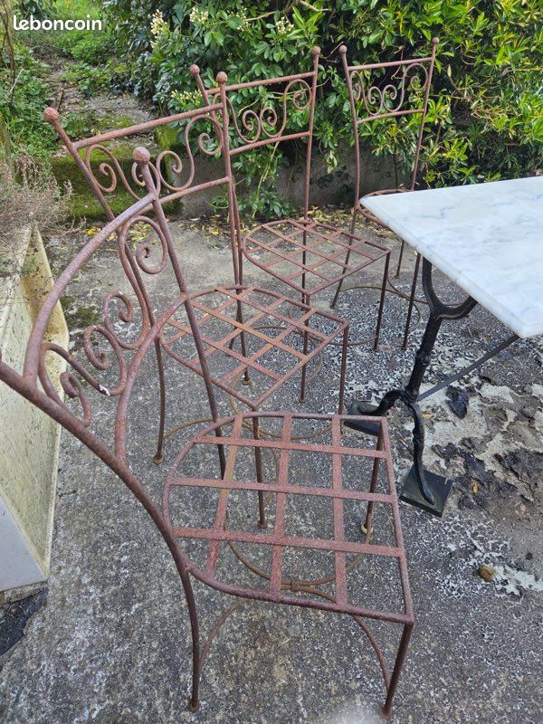 Table en marbre et chaise (image 2)