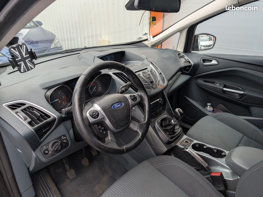 FORD C-MAX 1.6 TDCI 115 FAP SS Business Nav 7 PLACES (image 9)
