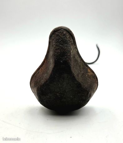 Ancienne lampe à huile oiseau en fer forgé Népal