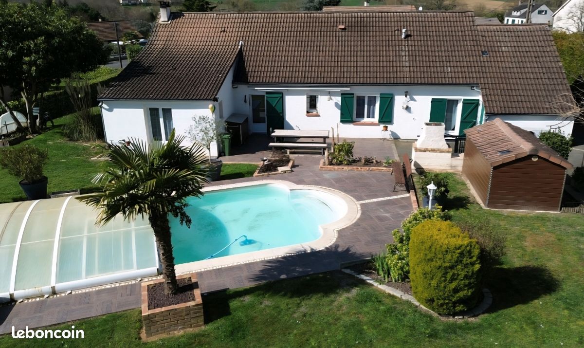 Maison 6 pièces 121 m² · à La Ferté-Bernard · 121 m² · 220 000 €