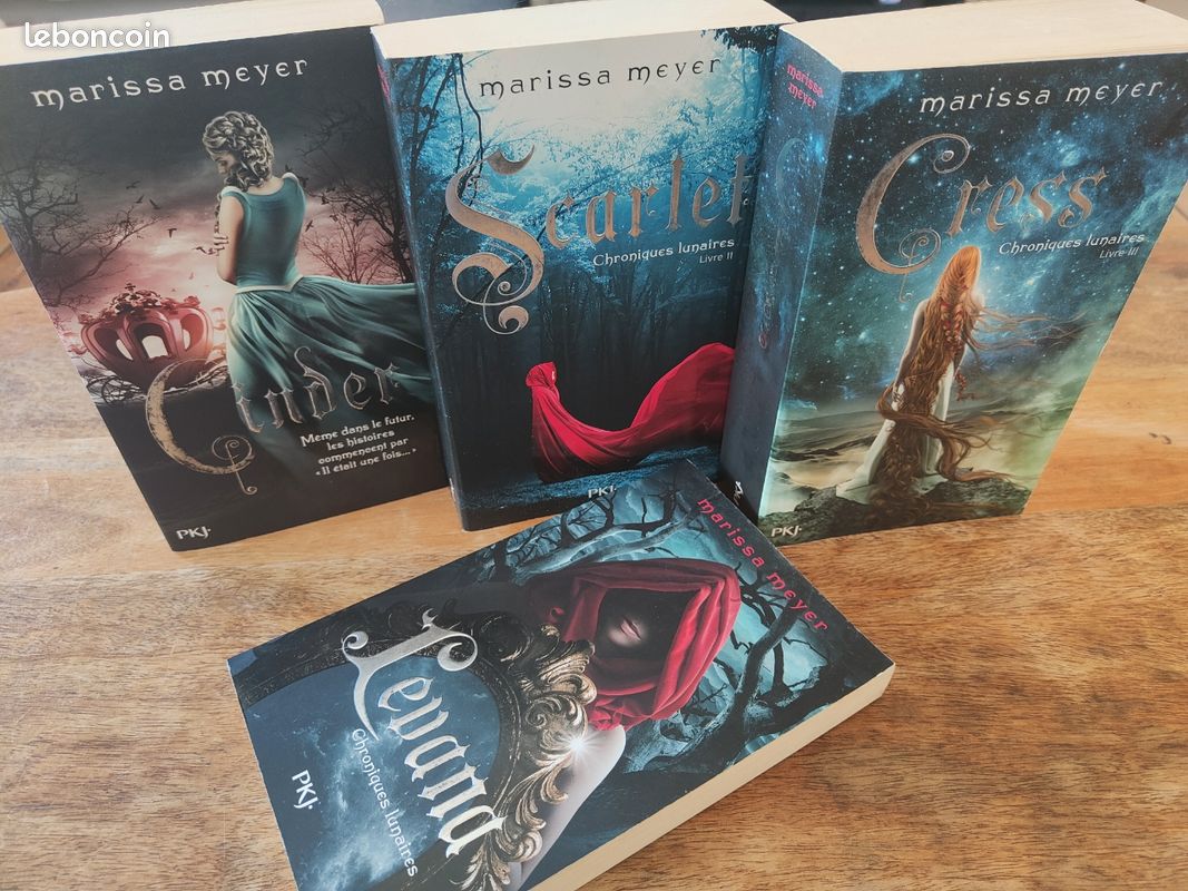 Chroniques lunaires, Marissa Meyer (image 1)