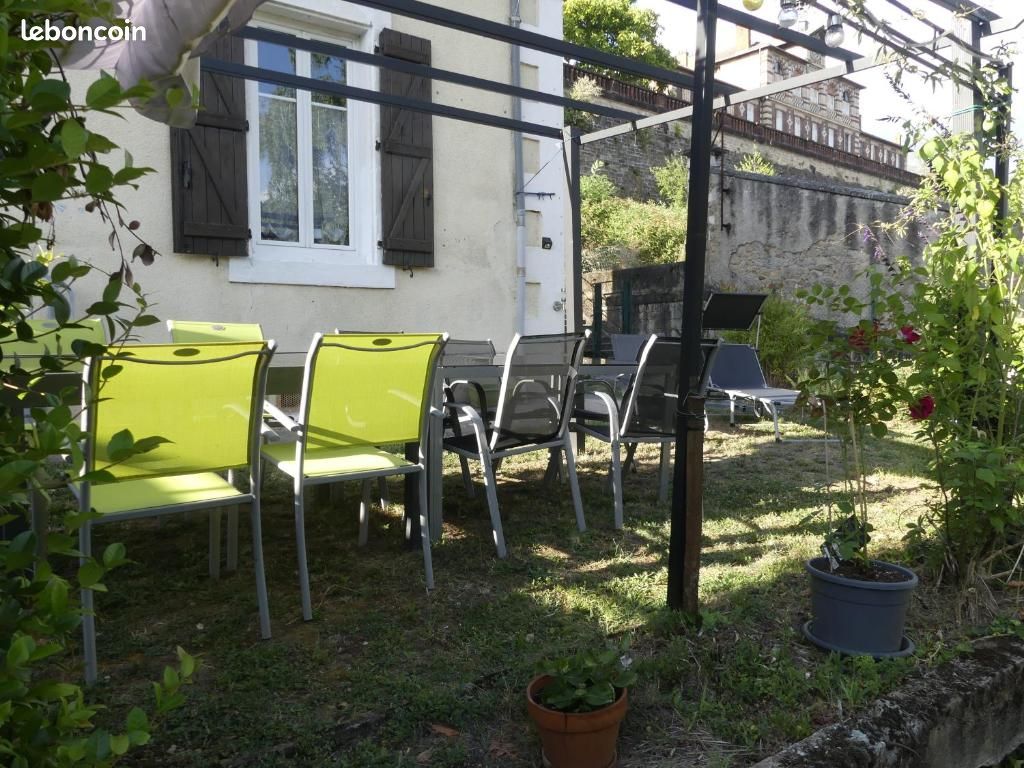 Maison 8 pièces 240 m² · à Aubin · 240 m² · 126 000 €